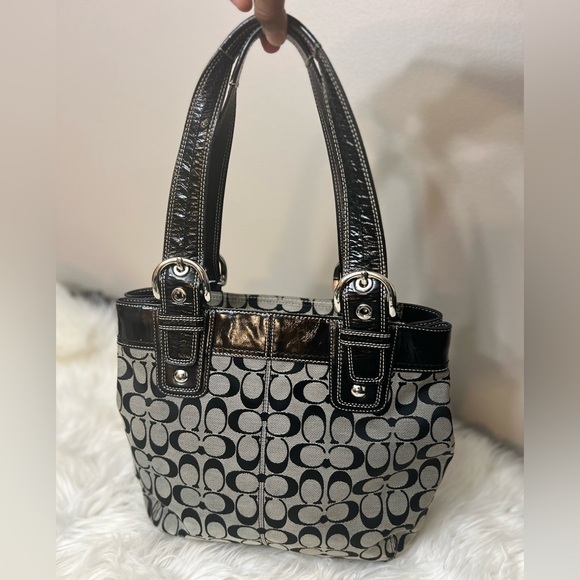 Coach Pleated Signature NS Tote Bag F15047 - Picture 4 of 13